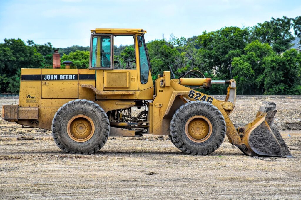 SERVICIOS loader, heavy equipment, construction, bulldozer, machinery, tractor, bucket, bucket loader, heavy machinery, dirt, work, industrial, heavy equipment, heavy equipment, bulldozer, bulldozer, bulldozer, bulldozer, bulldozer, tractor